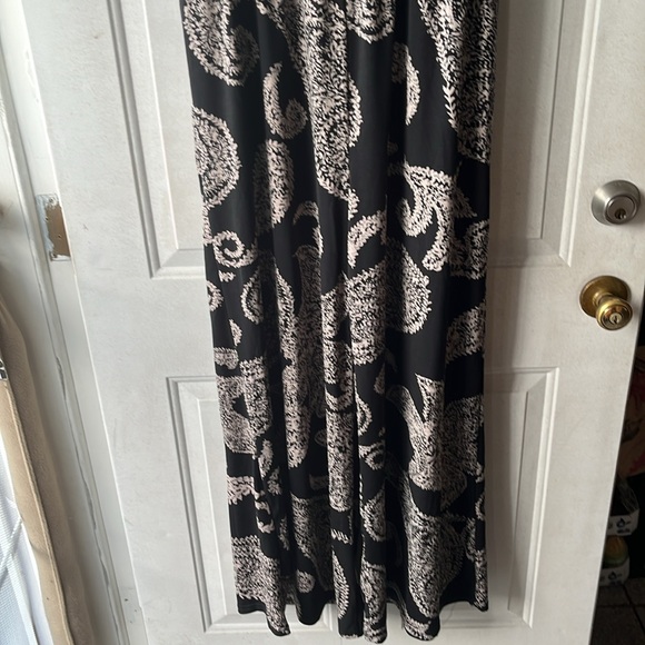 Jumpsuit - Picture 2 of 4